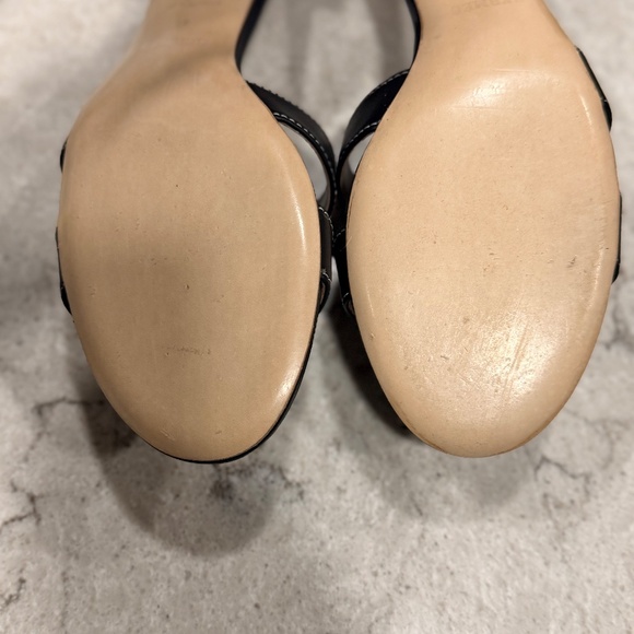 Hermes Oasis Sandal - Picture 11 of 12